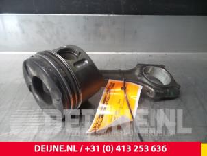 Mercedes Sprinter Zuiger O61628 foto 3
