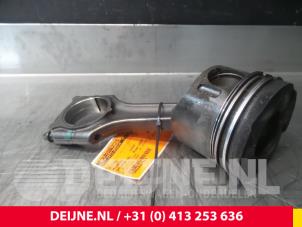 Mercedes Sprinter Zuiger O61628 foto 2