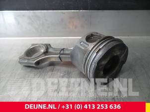 Mercedes Sprinter Zuiger O61628 foto 4