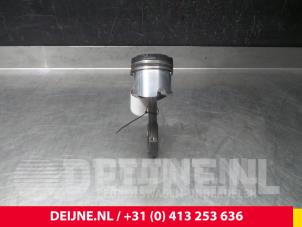 Opel Movano Zuiger O61664 foto 2