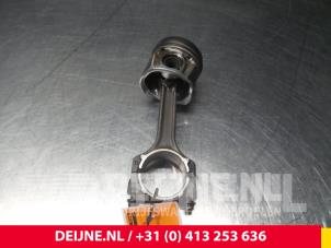 Gebruikte Zuiger Opel Combo Prijs € 60,50 Inclusief btw aangeboden door van Deijne Onderdelen Uden B.V.