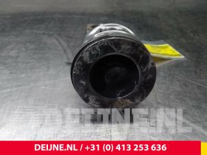 Opel Movano Kolben O61674 foto 3