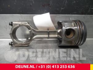 Opel Astra Piston O61686 photo 4