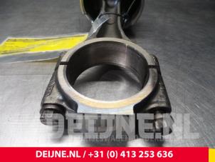 Volkswagen Crafter Kolben O61687 foto 3