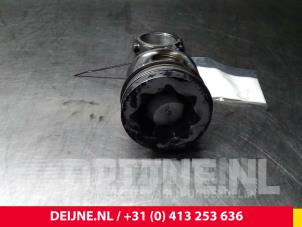 Volkswagen Transporter Zuiger O61695 foto 3