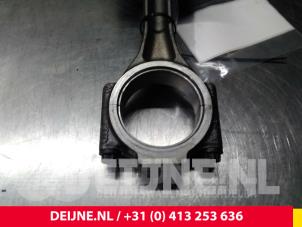 Volkswagen Transporter Kolben O61696 foto 2