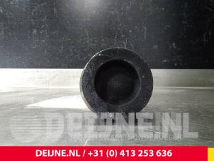 Volkswagen Transporter Kolben O61699 foto 3