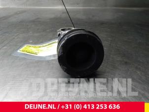 Volkswagen Transporter Kolben O61700 foto 3