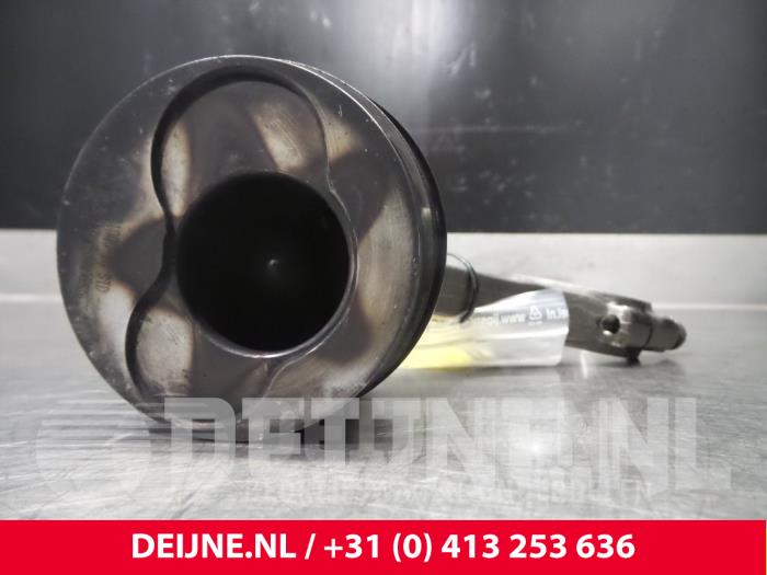Gebruikte Zuiger Volkswagen Transporter Prijs € 60,50 Inclusief btw aangeboden door van Deijne Onderdelen Uden B.V.