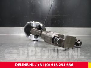 Volkswagen Transporter Kolben O61716 foto 3