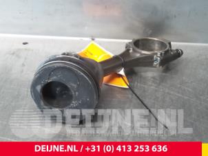 Volkswagen Caddy Kolben O61720 foto 3