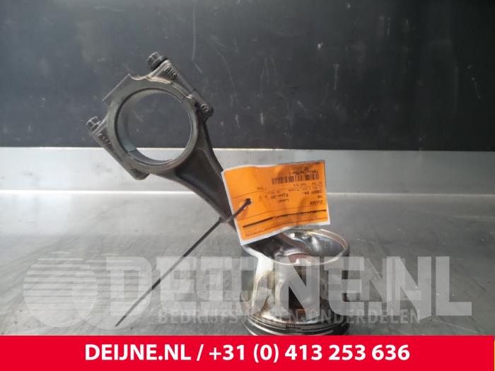 Volkswagen Caddy Piston O61721