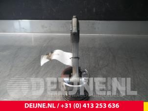 Volkswagen Caddy Kolben O61721 foto 4