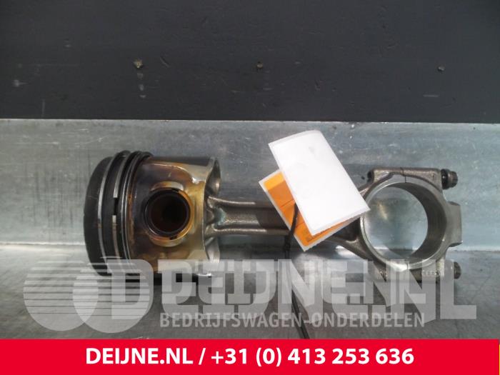 Volkswagen Caddy Piston O61722