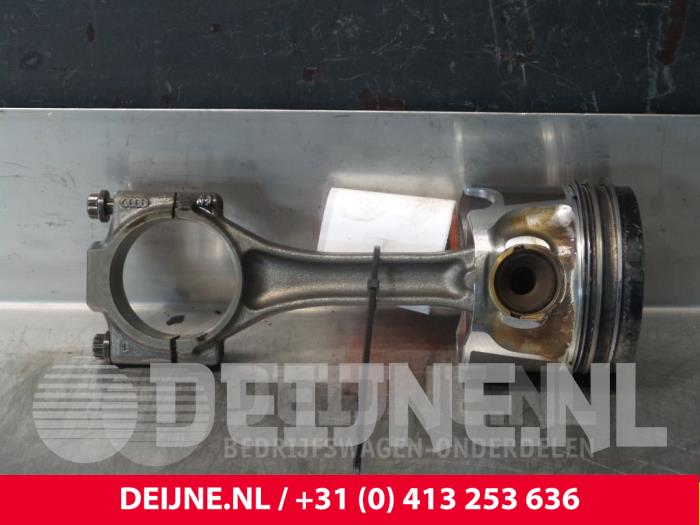 Gebruikte Zuiger Volkswagen Caddy Prijs € 60,50 Inclusief btw aangeboden door van Deijne Onderdelen Uden B.V.