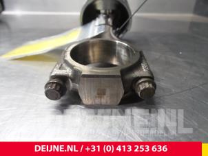Volkswagen Caddy Kolben O61728 foto 2