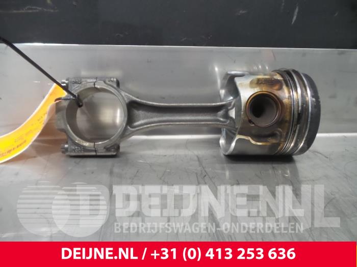 Gebruikte Zuiger Volkswagen Caddy Prijs € 60,50 Inclusief btw aangeboden door van Deijne Onderdelen Uden B.V.