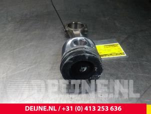 Volkswagen Caddy Kolben O61731 foto 3