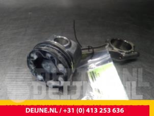Volkswagen Caddy Kolben O61738 foto 2