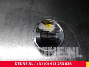 Hyundai H300 Zuiger O61766 foto 3