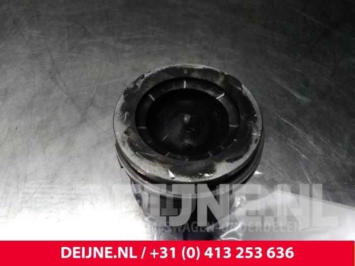 Gebruikte Zuiger Iveco New Daily Prijs € 90,75 Inclusief btw aangeboden door van Deijne Onderdelen Uden B.V.