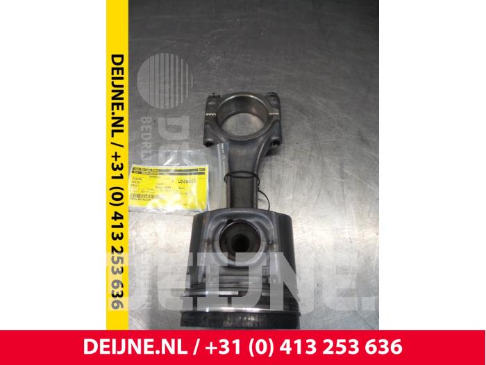 Iveco Daily Kolben O61799