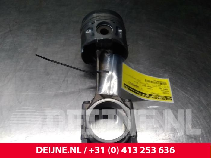 Citroen Jumpy Piston O61809