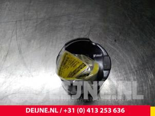 Peugeot Expert Kolben O61813 foto 3