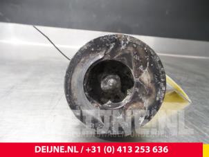Renault Trafic Zuiger O61818 foto 3