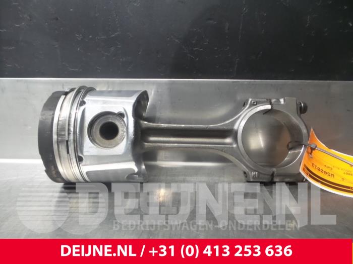 Renault Master Piston O61826