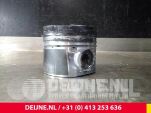 Mitsubishi Canter Kolben O61846 foto 2