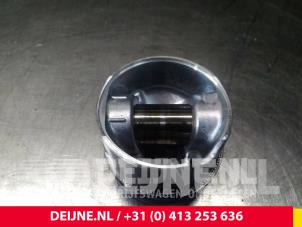 Mitsubishi Canter Kolben O61846 foto 3
