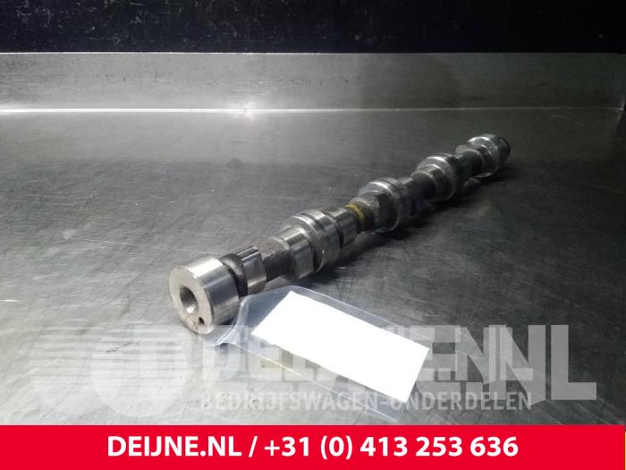 Nissan Cab Star Camshaft O61899
