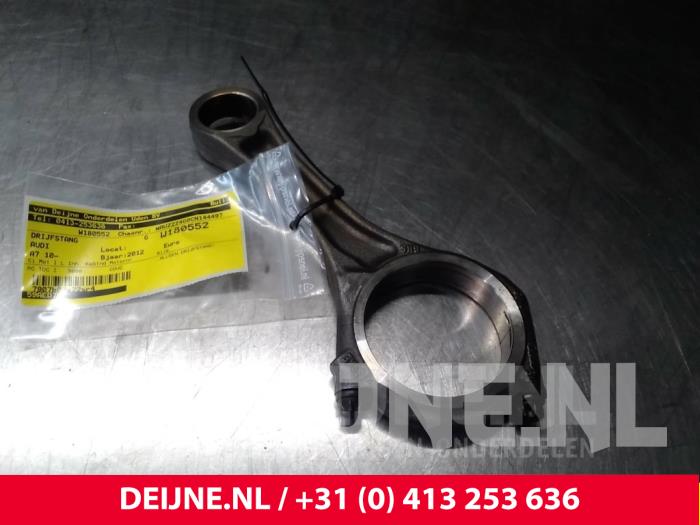 Gebruikte Drijfstang Audi A7 Sportback (4GA/4GF) 3.0 TDI V6 24V Quattro Prijs € 80,00 Margeregeling aangeboden door van Deijne Onderdelen Uden B.V.