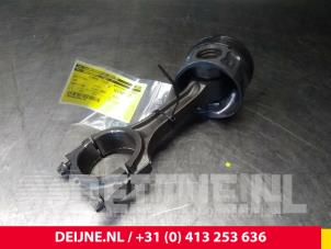 Gebruikte Drijfstang Ford Transit Prijs € 48,40 Inclusief btw aangeboden door van Deijne Onderdelen Uden B.V.