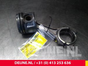Gebruikte Drijfstang Ford Transit Prijs € 48,40 Inclusief btw aangeboden door van Deijne Onderdelen Uden B.V.