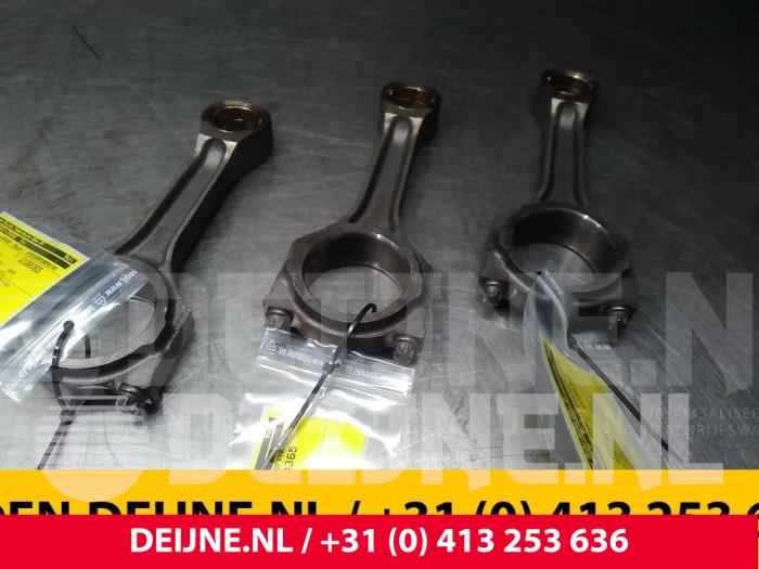 Ford Transit Pleuelstange O61945