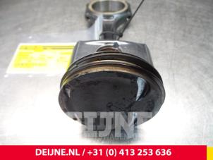 Mercedes C-Klasse Connecting rod O61977 photo 3