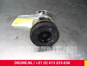 Opel Combo Drijfstang O62013 foto 3