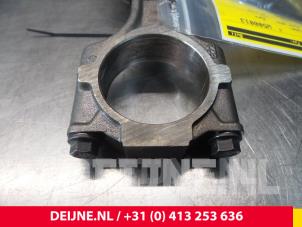 Opel Combo Drijfstang O62014 foto 2