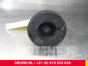 Opel Combo Drijfstang O62014 foto 3