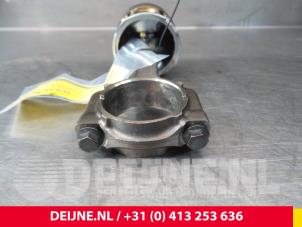 Opel Combo Drijfstang O62019 foto 2