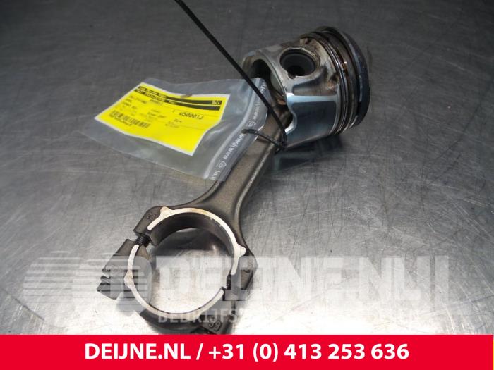 Opel Combo Pleuelstange O62022