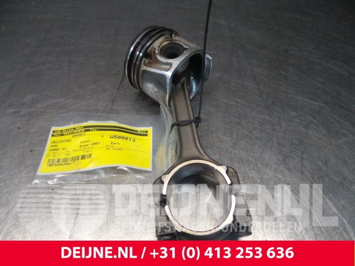Opel Combo Pleuelstange O62024