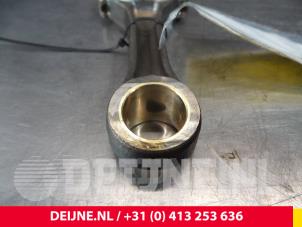Volkswagen Crafter Drijfstang O62031 foto 3