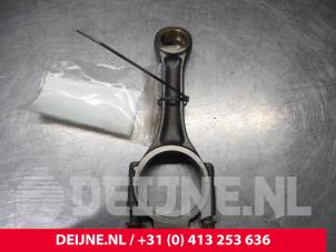 Volkswagen Crafter Connecting rod O62033 photo 3