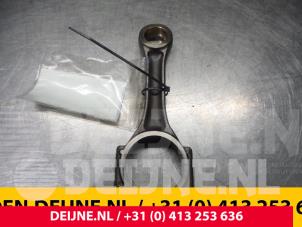 Volkswagen Crafter Connecting rod O62033 photo 2