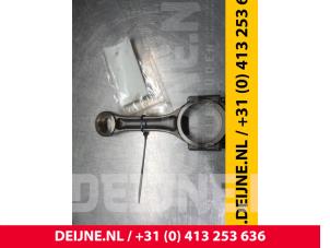 Volkswagen Crafter Drijfstang O62036 foto 2