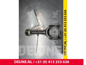 Volkswagen Crafter Drijfstang O62036 foto 4