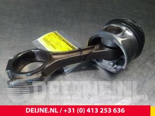 Volkswagen Caddy Pleuelstange O62052 foto 3